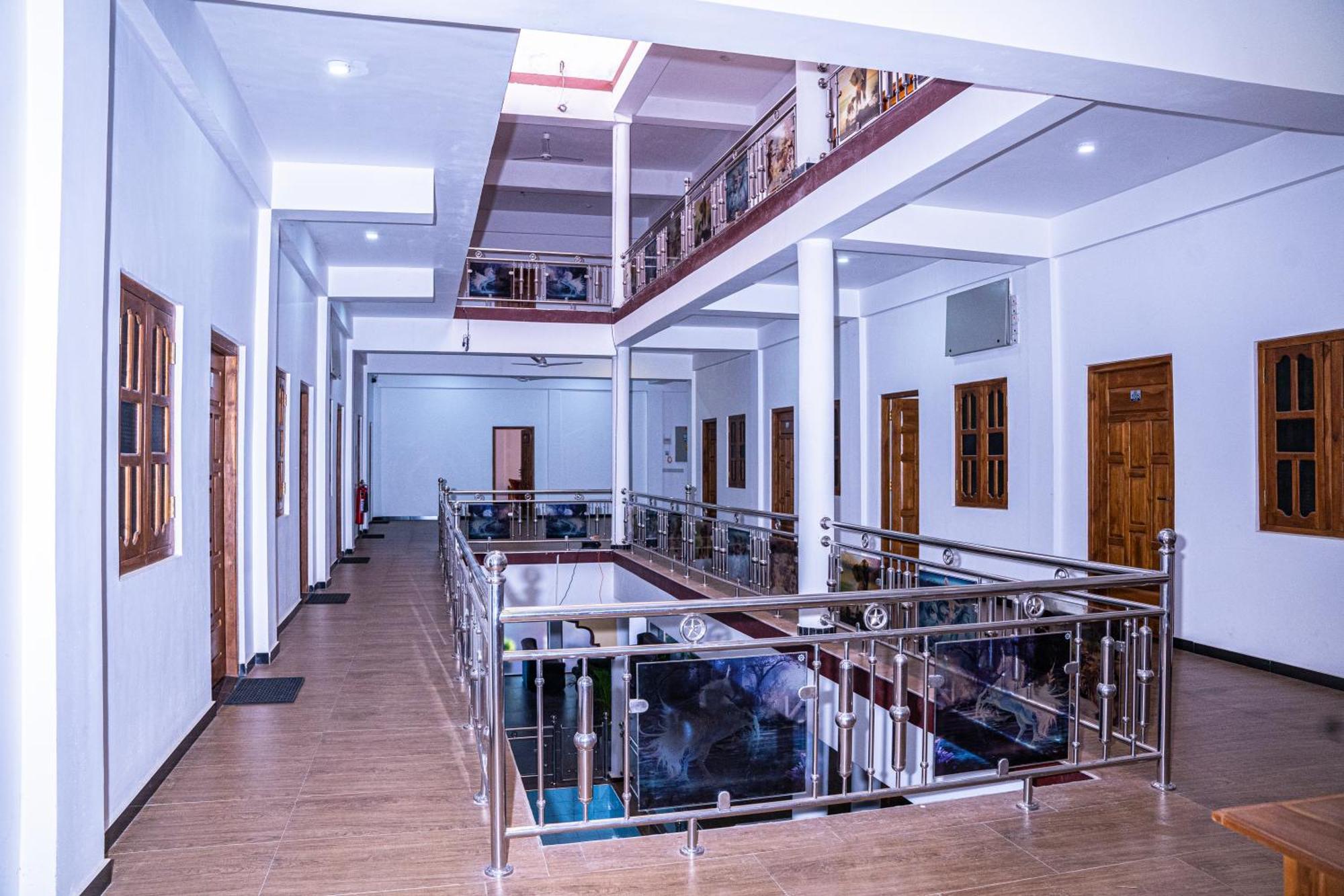 Theevanni Resort Trincomalee Exterior photo